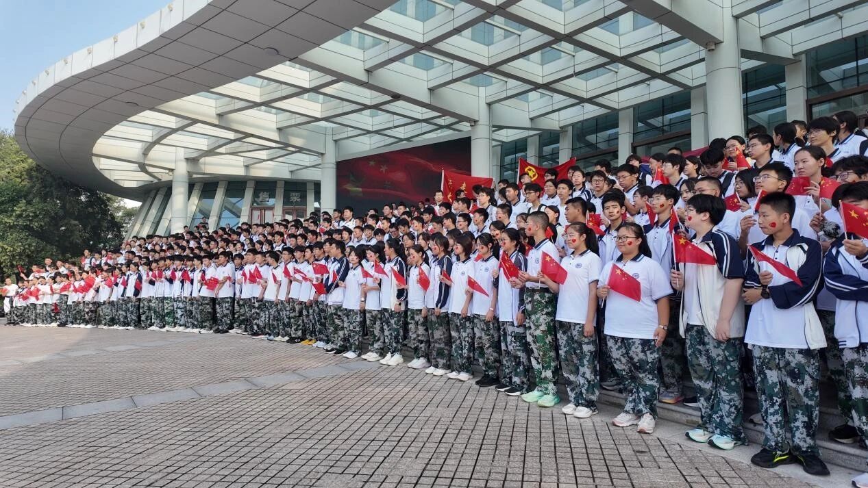 微信图片_2025-10-13_145008_383.jpg
