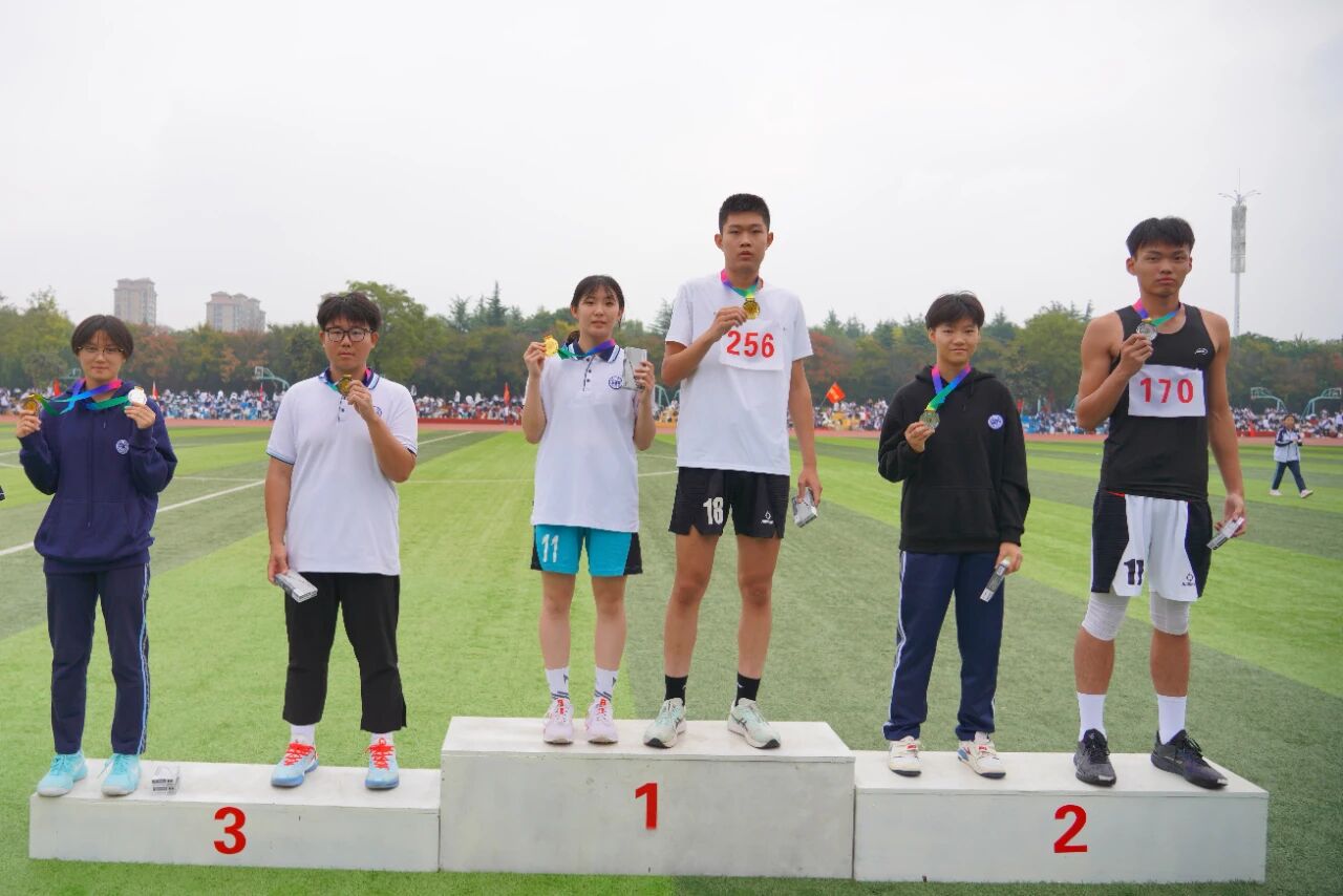 微信图片_2025-10-13_152051_613.jpg