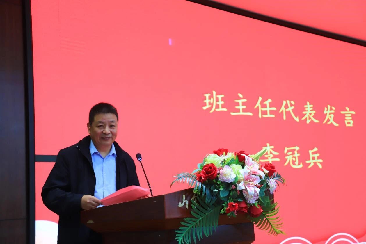 微信图片_2025-10-14_084658_762.jpg