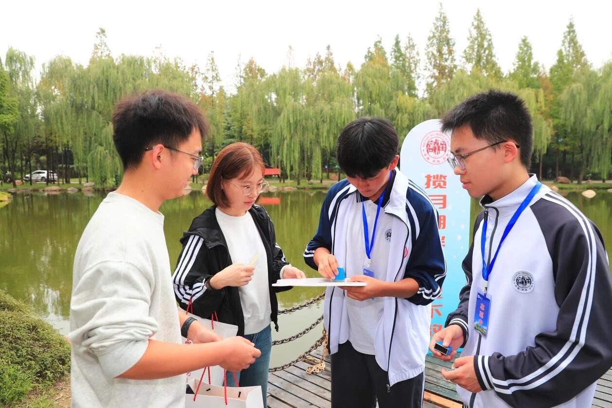 微信图片_2025-10-14_084738_969.jpg