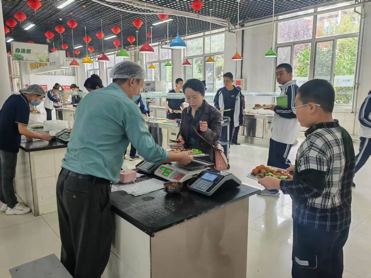 微信图片_2025-10-14_084754_044.jpg