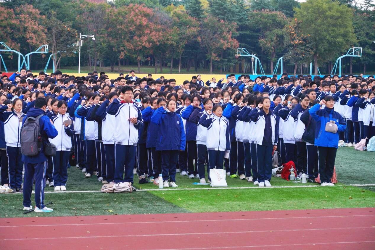 微信图片_2025-10-28_090843_913.jpg