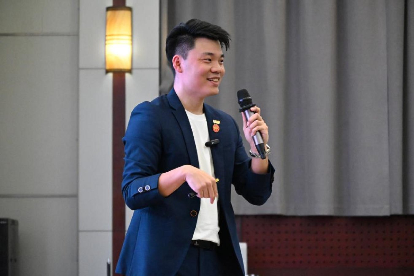 微信图片_2025-11-19_103829_414.png